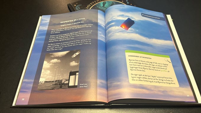 Bogen er skrevet med letlæselig skrift og holdt i lix 20. Samt krydret med info-bokse, der går et spadestik dybere med emnet. Samtidig har hvert opslag et stort billede, der går hen over hele opslaget, og oftest er tegnet specifikt til bogen.