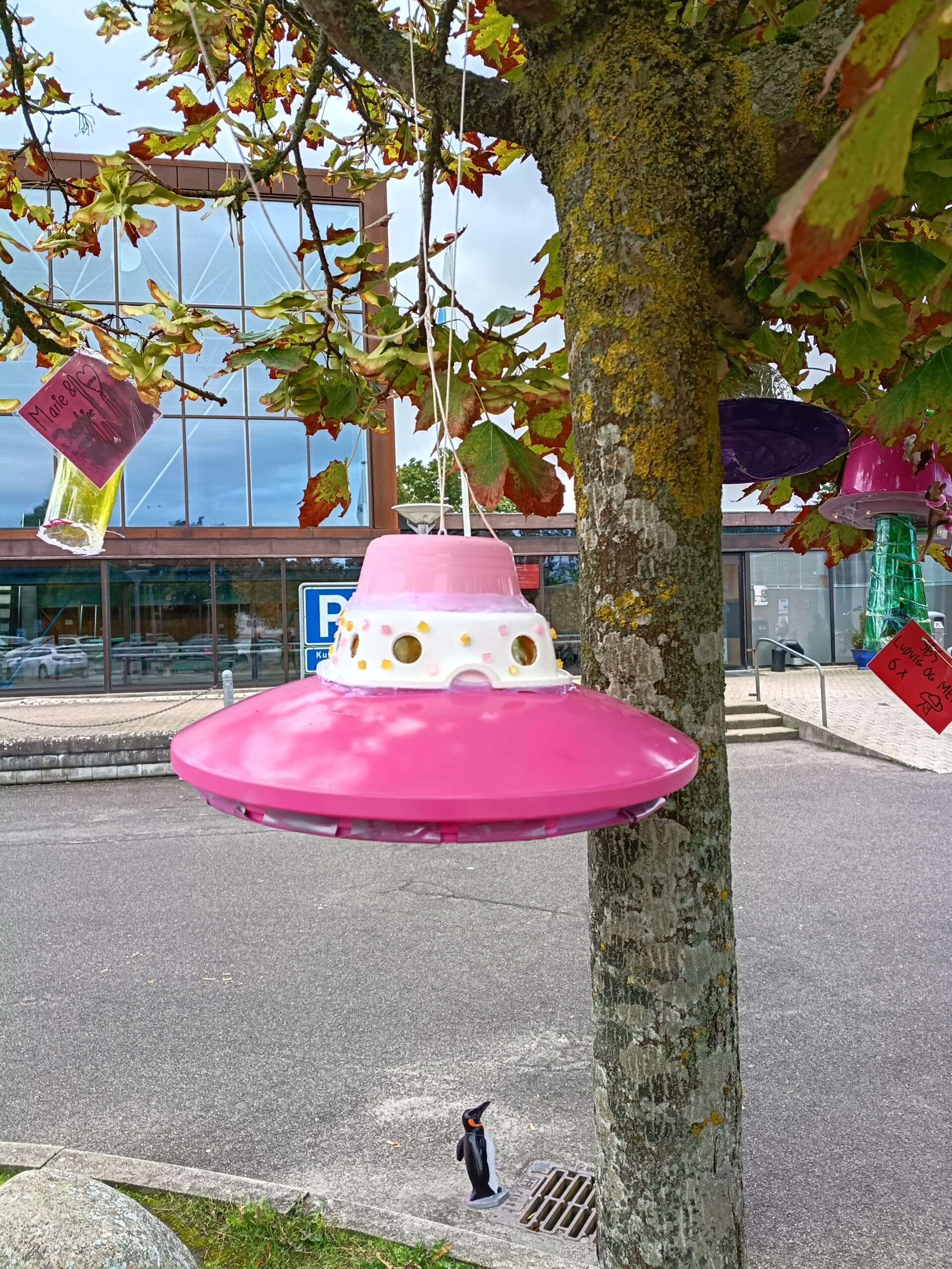 Børnenes UFO-kunst var et af messens absolutte højdepunkter.